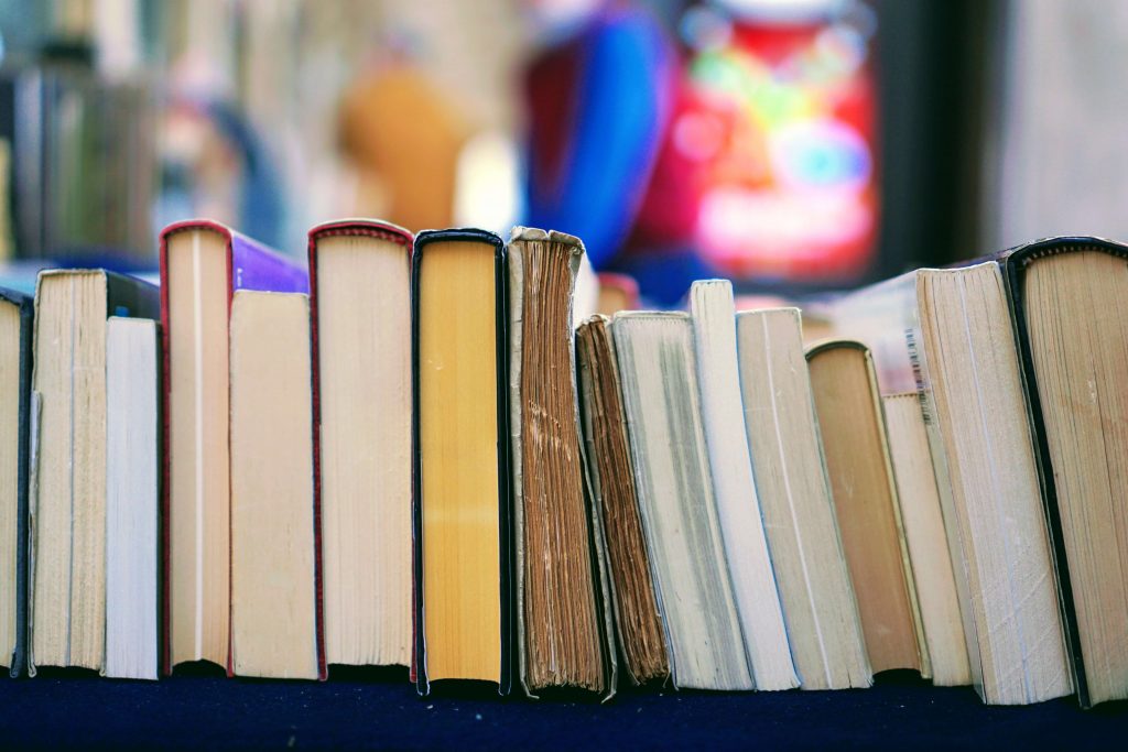 Reading books in Spanish will improve your reading skills significantly.